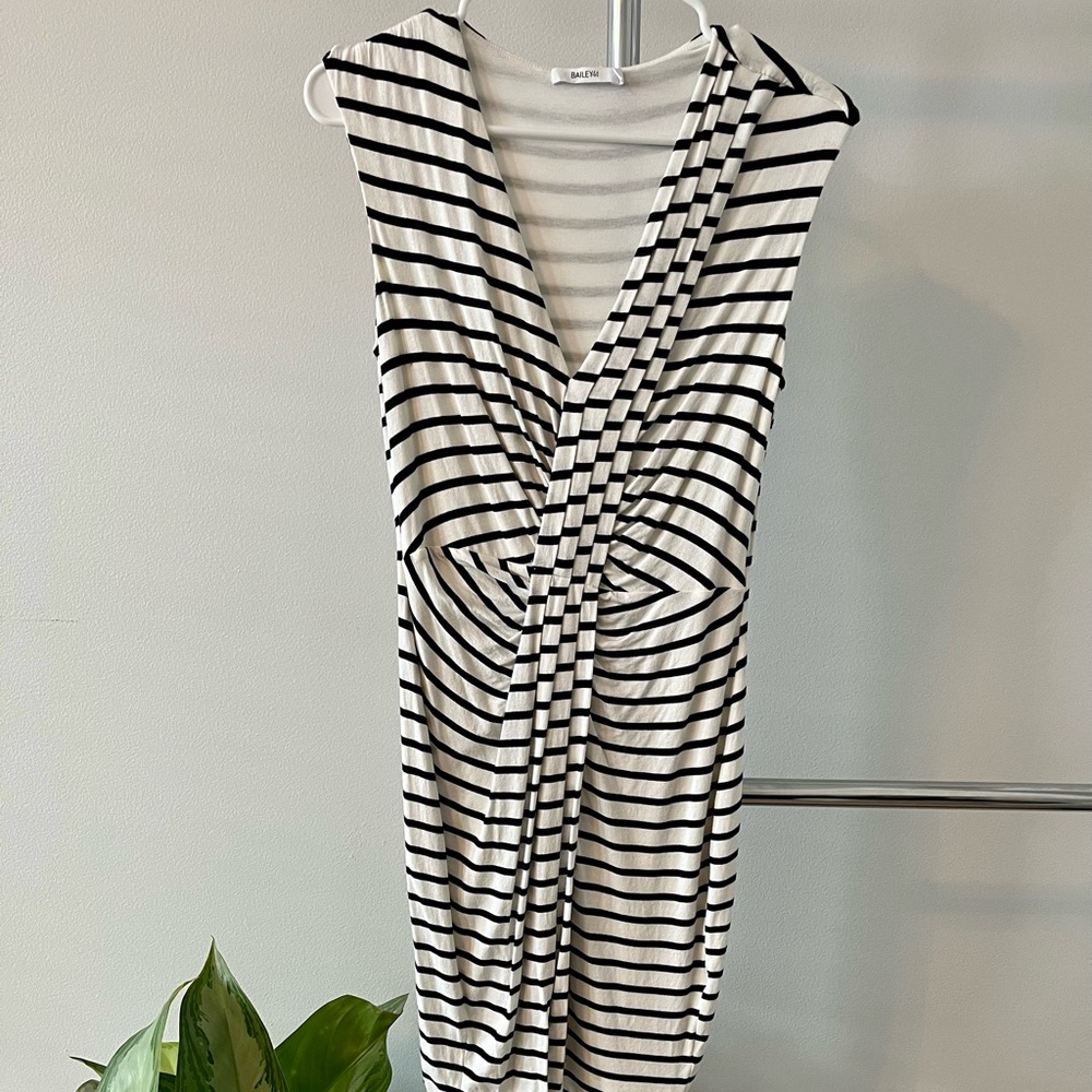 Black and white dress